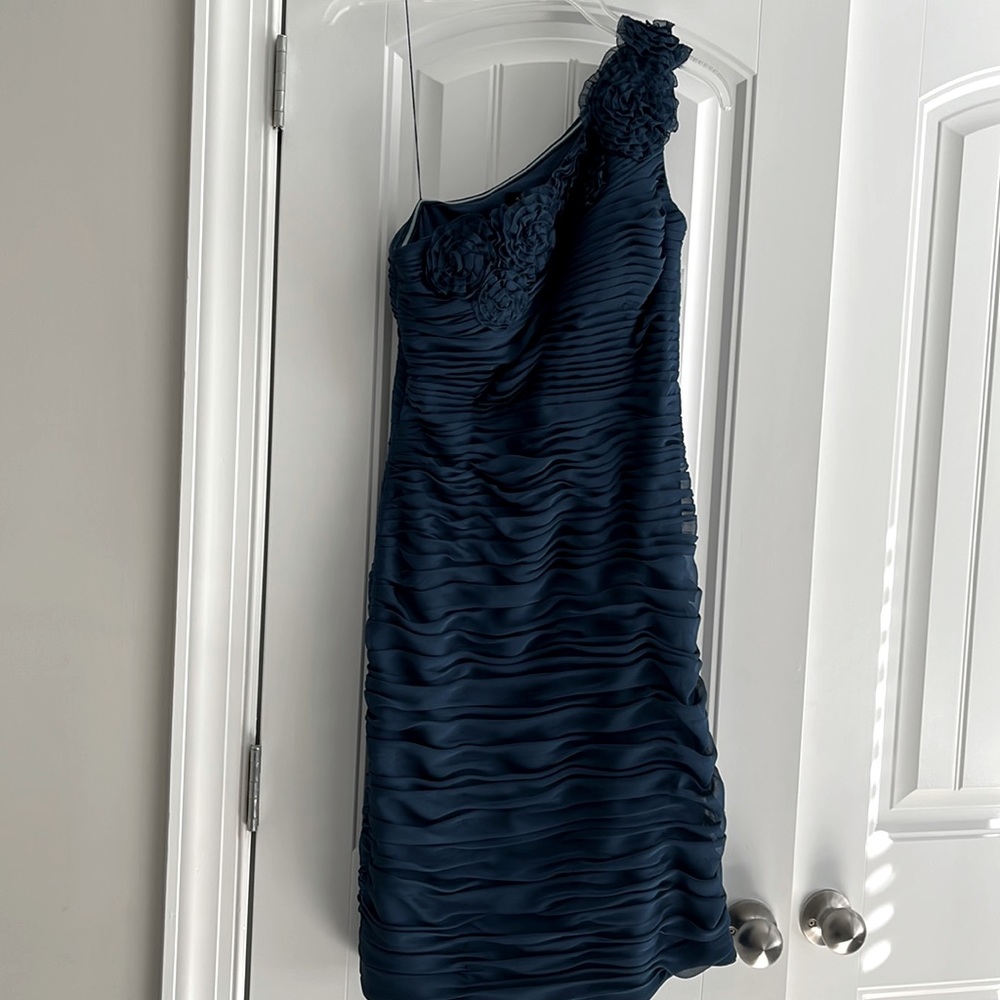 Closet Clearout!🎉NWOT Adrianna Papell dress.93% off retail. Final price